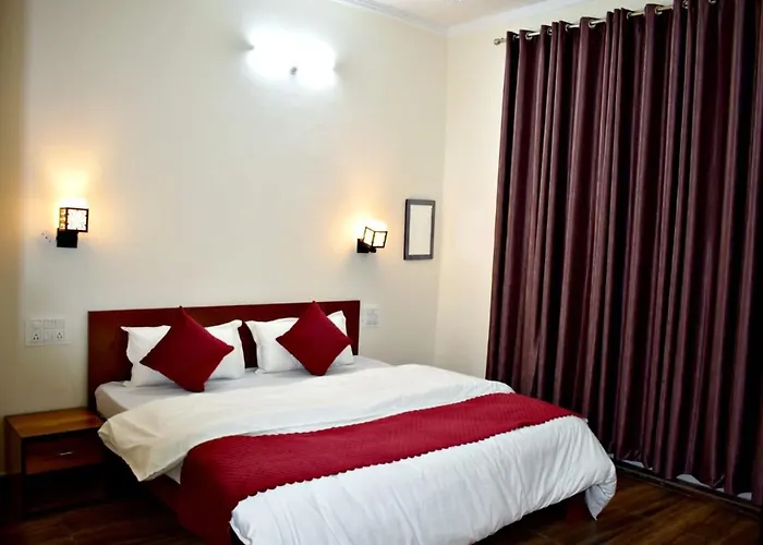 La Monal Hotel