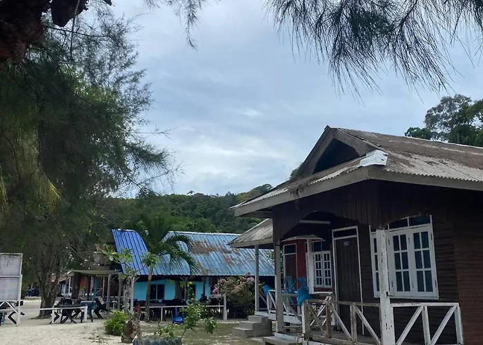 Beach Chalet - Fauna Teluk Dalam