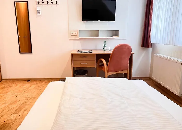 Hotel Zur Loreley Garni Mit Grossem Fahrradraum