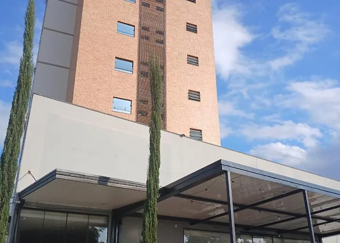 Pinda Palace Hotel