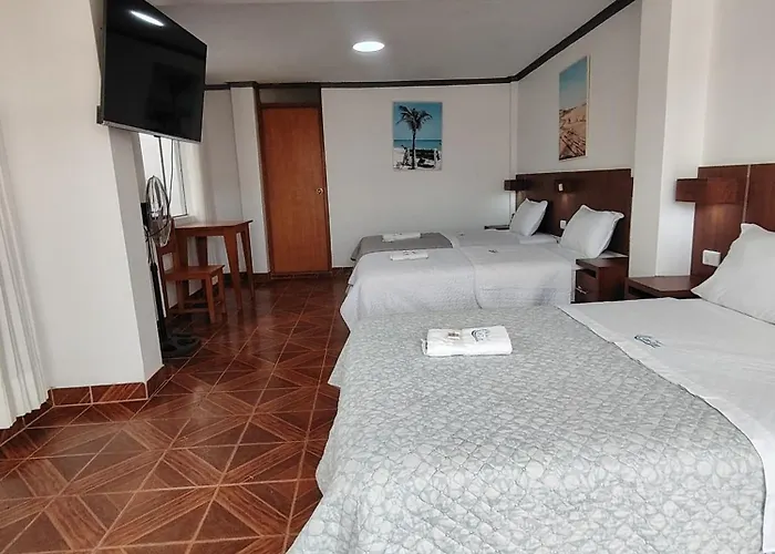 Hotel Las Olas