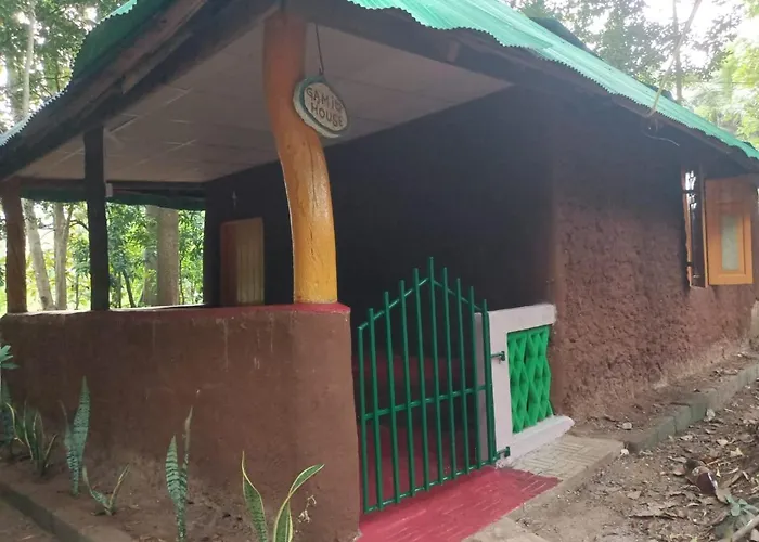 Spice Village Hotel & Restaurant