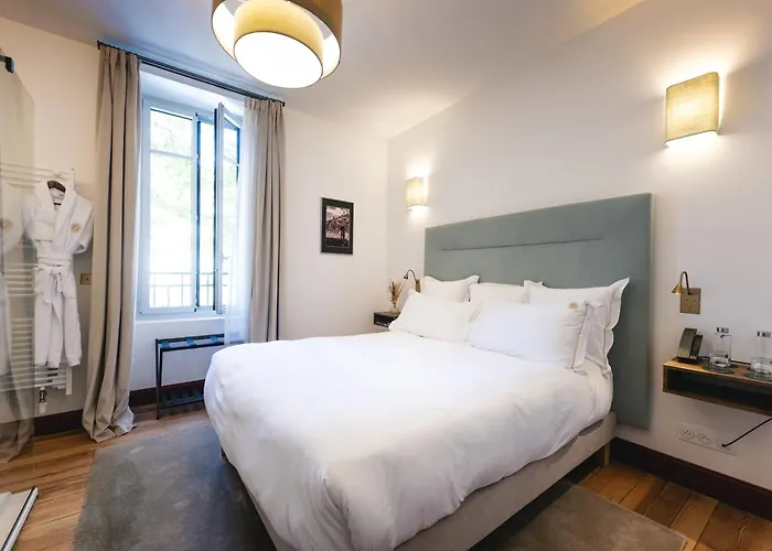 Villa Lorenzo Chambres&Restaurant Barcelonnette Hotel