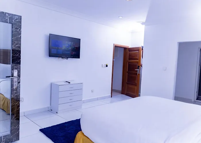 Pinorich Hotel