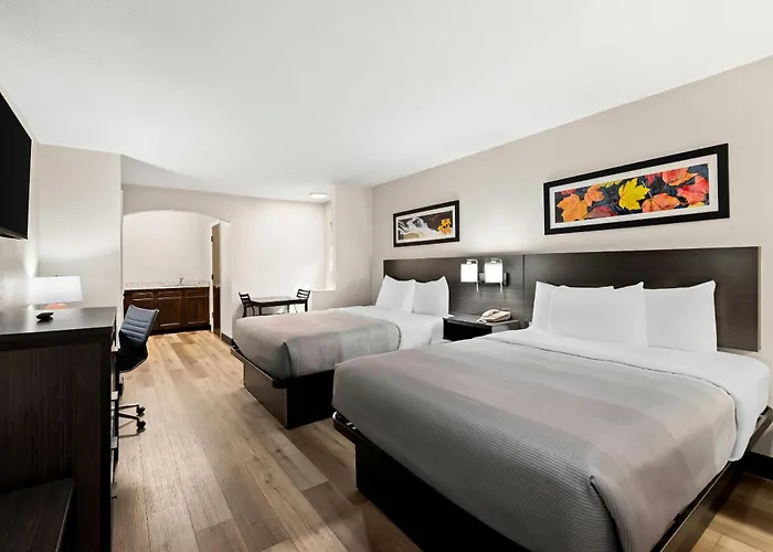 Quality Inn & Suites Dumas