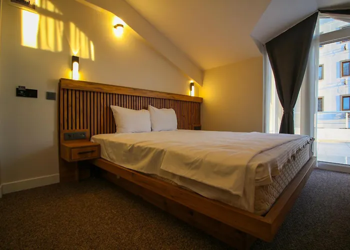 Kaya Hotel Saw