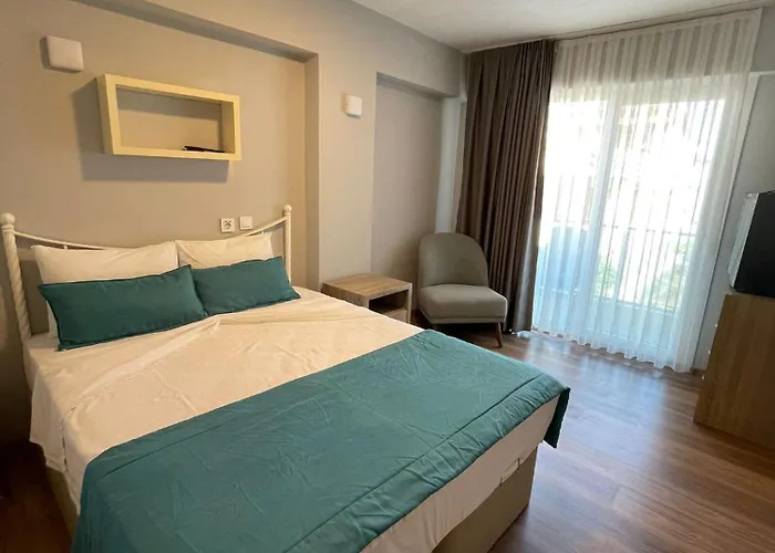 Colophon Beach Otel