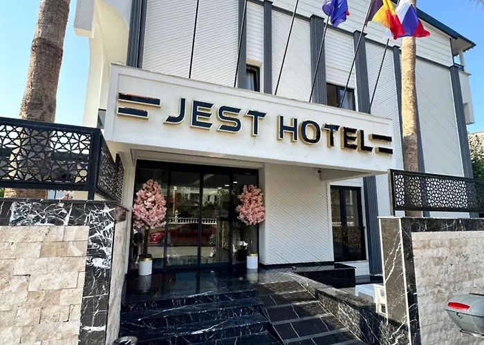 Jest Hotel