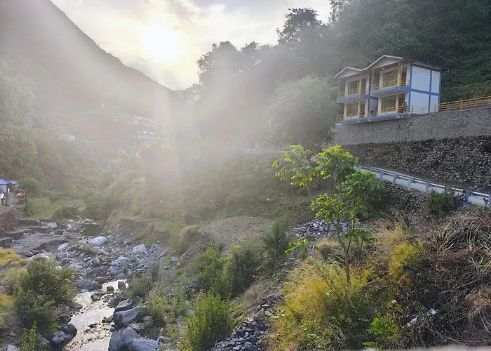 Neerangana Retreat