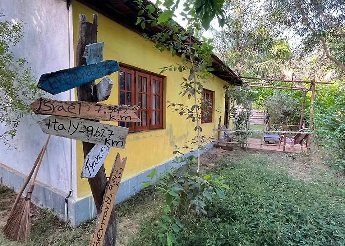 Margarita Village Kite School Kalpitiya