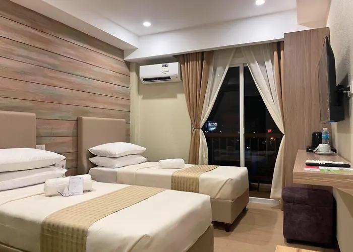 Sola Hotel & Sola Bed And Breakfast
