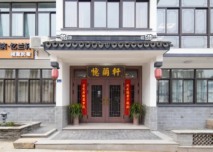 Floral Yilanxuan Zhouzhuang Hotel