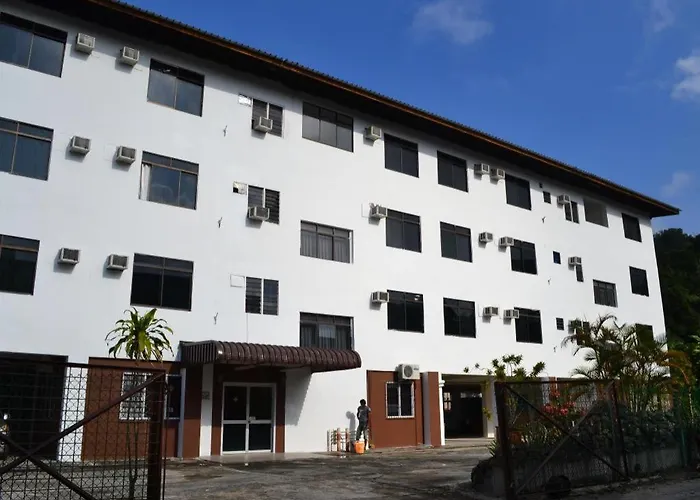Apek Utama Hotel