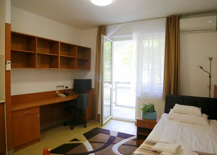 Auguszta Hotel