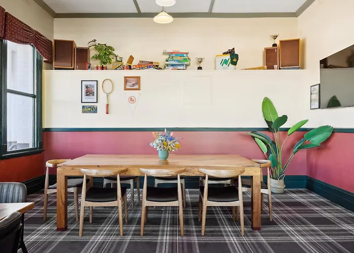 Quality Hotel Bayswater Perth