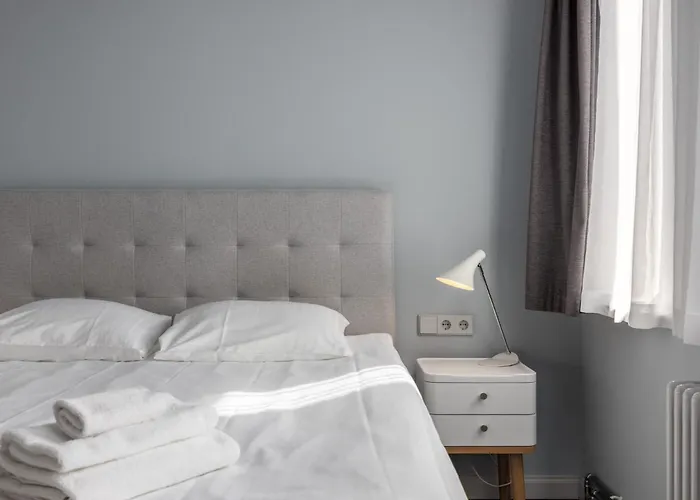 Roze Park Rooms