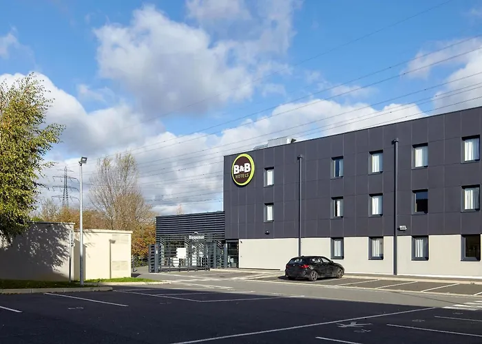 B&B HOTEL Igny Palaiseau