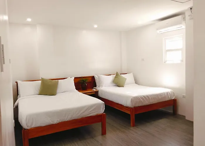 Ola De Baler Hotel