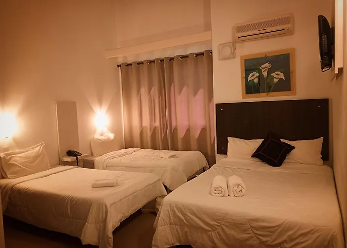 Hotel Los Lirios