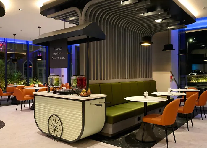 Spark By Hilton Luton