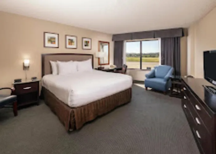 Concord Plaza Hotel
