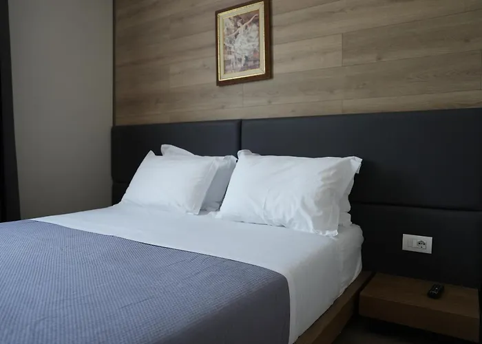 Bluepoint Hotel