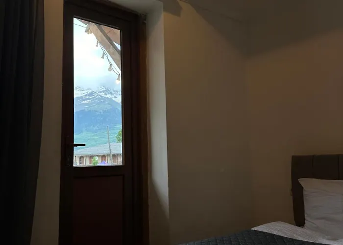 Shara Hotel