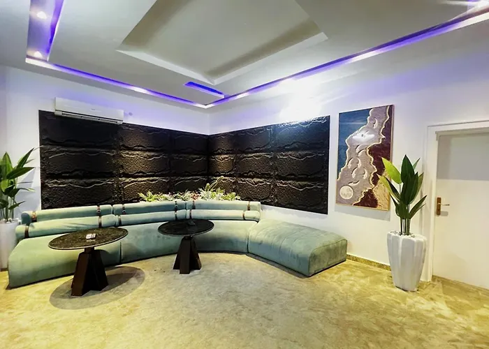 Urbanedge Hotel
