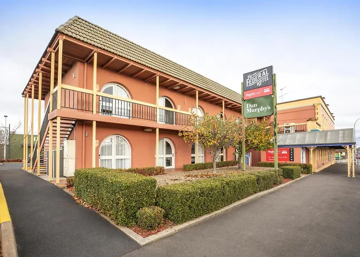 Nightcap At Federal Hotel Mt Gambier