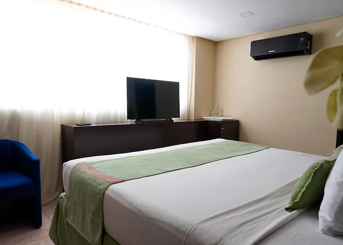 Hotel Colibrí Suites
