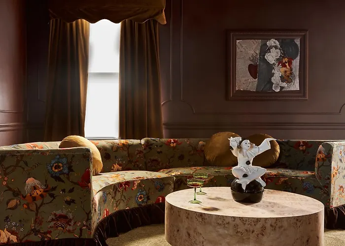 Hotel Julie