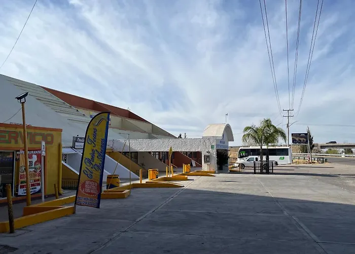 Hotel Ojo De Agua