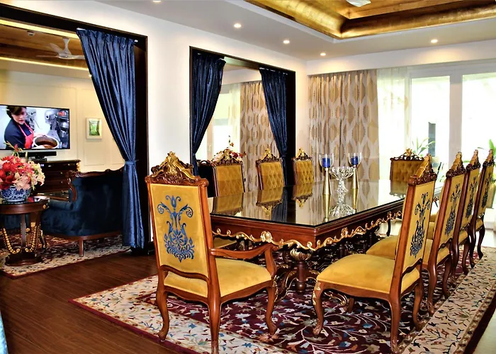 Mayfair Lake Resort