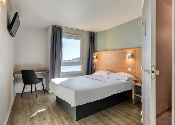 B&B HOTEL Sète Centre Gare