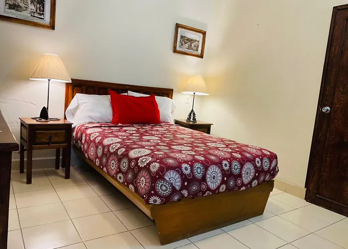 Hotel Dona Chela En Calvillo
