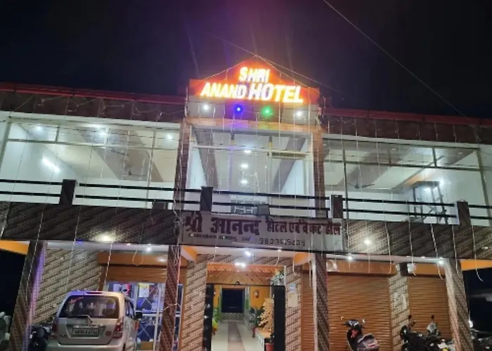 Shri Anand Hotel Berinag Shahgram With Parking Included