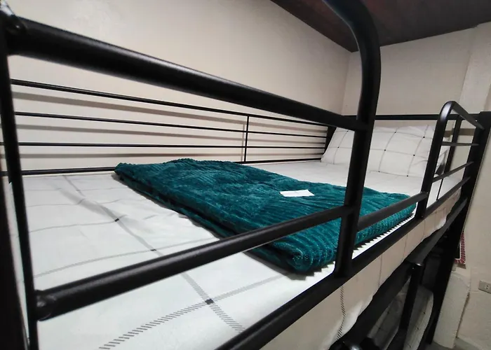 La Ud Lounge And Hostel