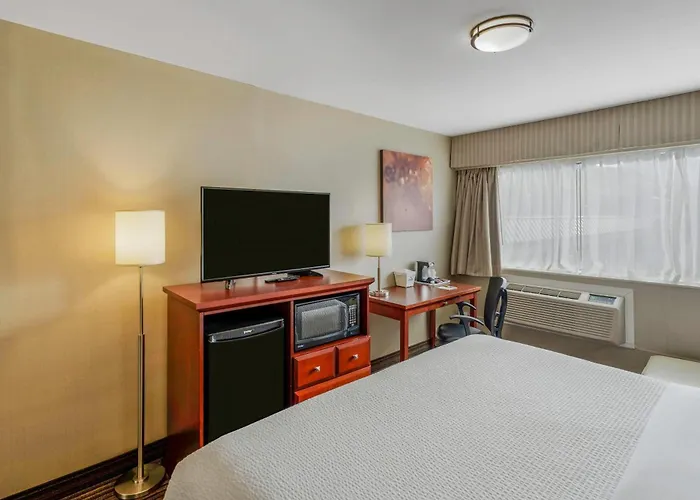 Days Inn By Wyndham Terrace