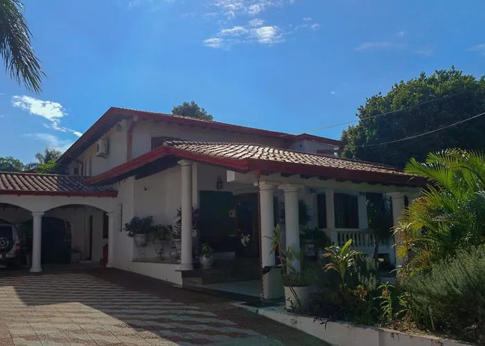 Ross Char Hotel