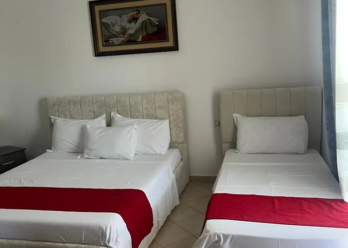 Hotel Gjoci