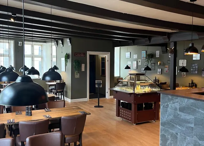 Niollo Hotels