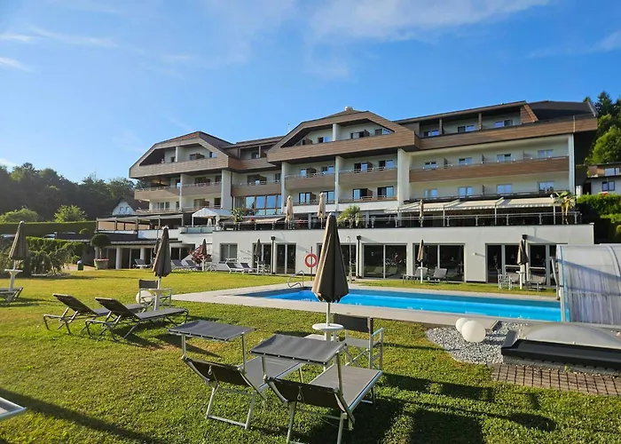 Dei Hotel Schoenblick