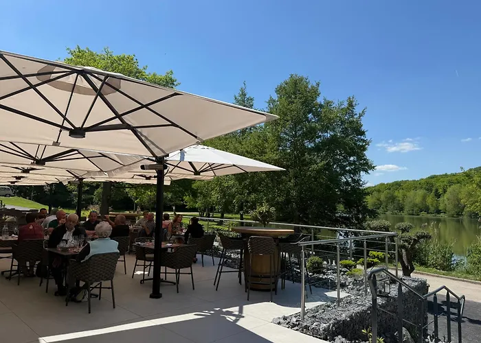 Lacorniche Hotel