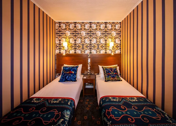 Prince'S Gate Hotel