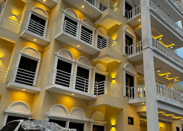 Royal Elite Hotel Kalam
