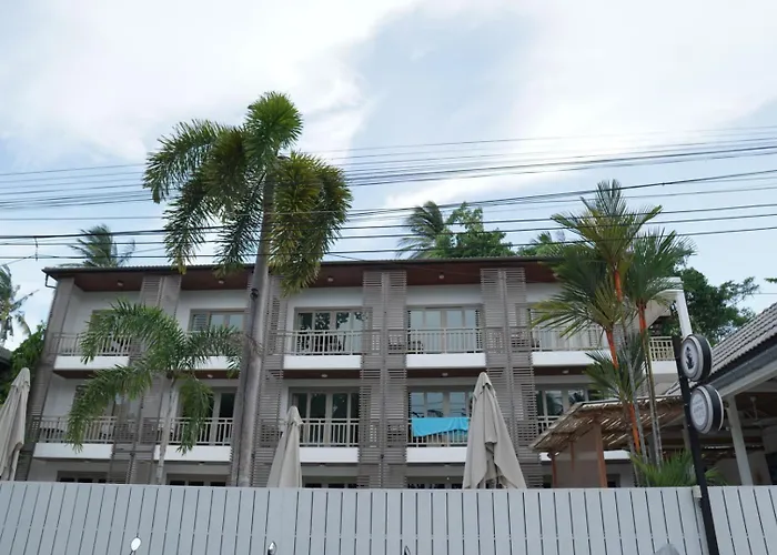 Ampha Place Hotel
