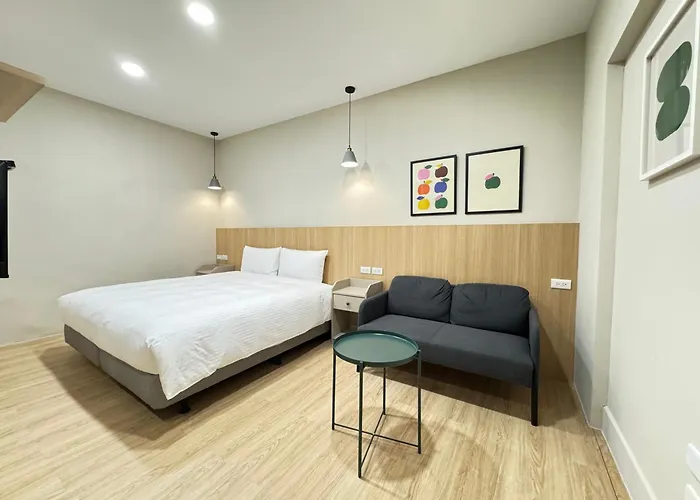 Yoshi Hotel - Tainan Sinmei Branch