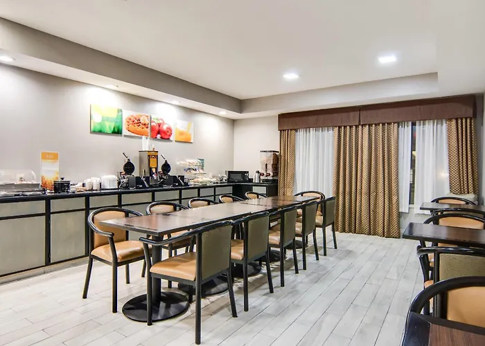 Quality Inn & Suites - Granbury