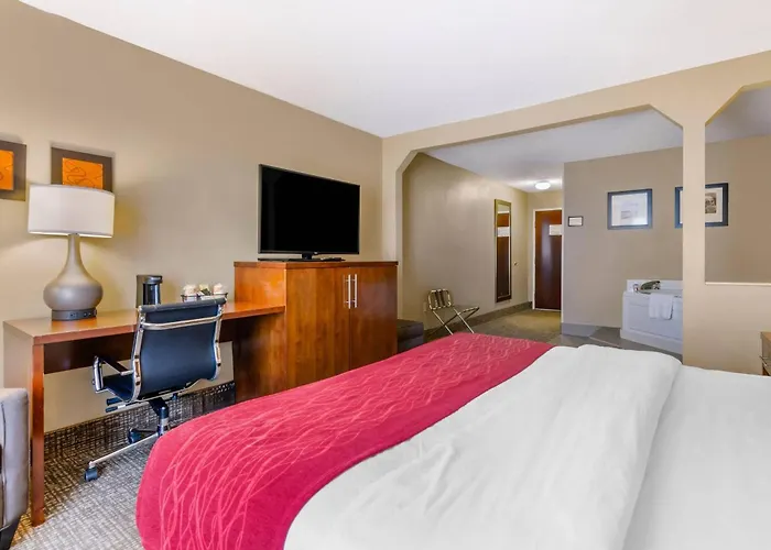 Comfort Inn & Suites Christiansburg I-81