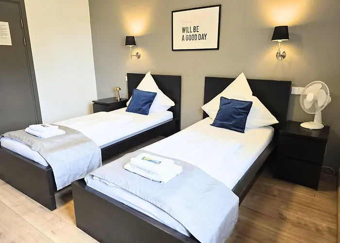 Rheinlaender Seehotel